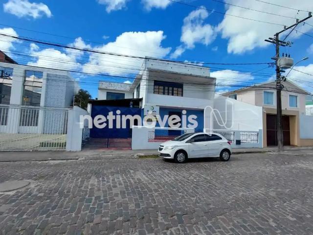 Casa / Sobrado Comercial para Venda em Salvador/BA Caminho de Areia 4 Quartos