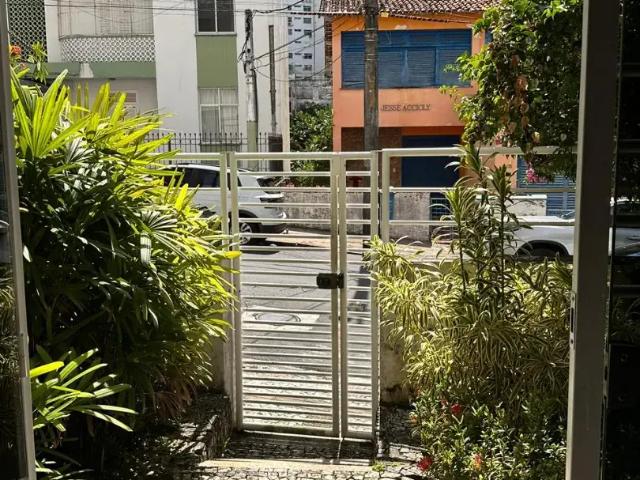 Casa / Sobrado Comercial para Venda em Salvador/BA Graça