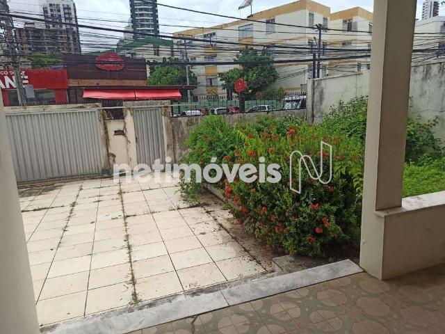 Casa / Sobrado Comercial para Venda em Salvador/BA Pituba 4 Quartos