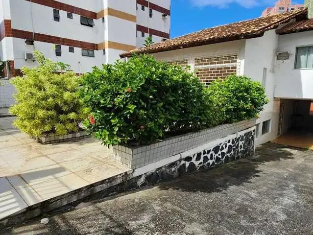 Casa / Sobrado Comercial para Venda em Salvador/BA Pituba 5 Quartos