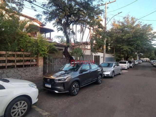 Casa / Sobrado Comercial para Venda em Salvador/BA Pituba 6 Quartos