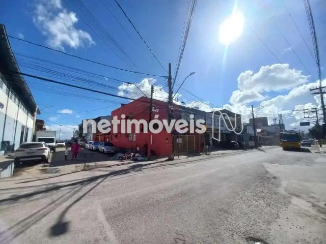 Casa / Sobrado Comercial para Venda em Salvador/BA Roma 7 Quartos