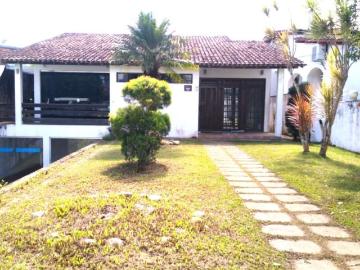 Simões Filho, Bahia - Garagem, Área de serviço