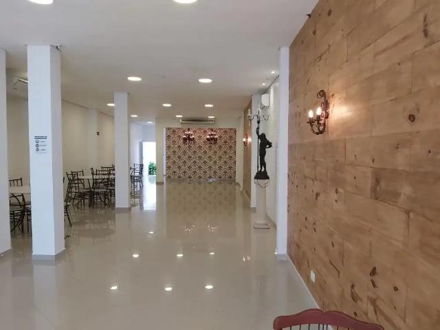 Casa / Sobrado Comercial para Venda em Santos/SP Gonzaga 6 Quartos