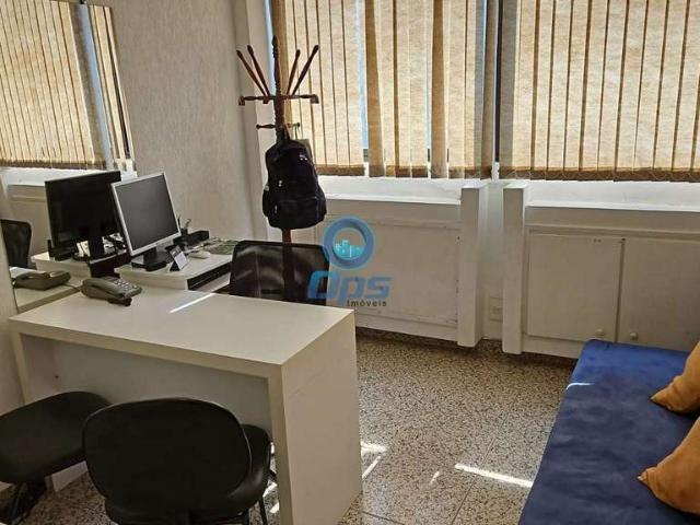 Casa / Sobrado Comercial para Venda em Santos/SP Gonzaga