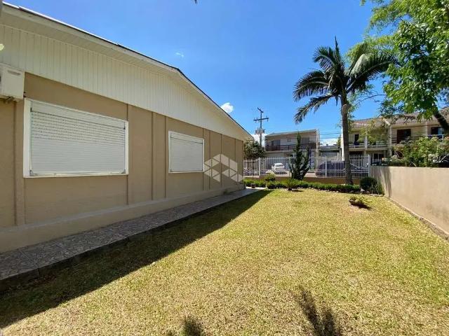 Casa / Sobrado Comercial para Venda em Santa Cruz do Sul/RS Arroio Grande 3 Quartos