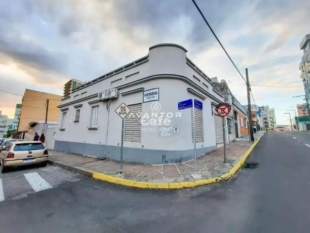 Casa / Sobrado Comercial para Venda em Santa Maria/RS Centro 5 Quartos