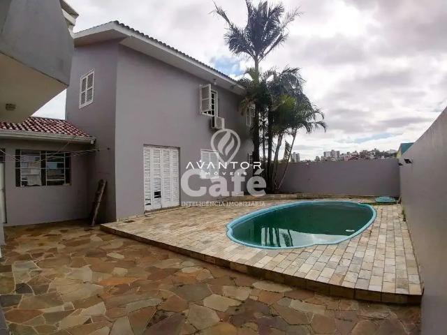 Casa / Sobrado Comercial para Venda em Santa Maria/RS Nossa Senhora Medianeira 4 Quartos