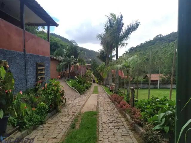 Casa / Sobrado Comercial para Venda em Santa Teresa/ES Centro 32 Quartos