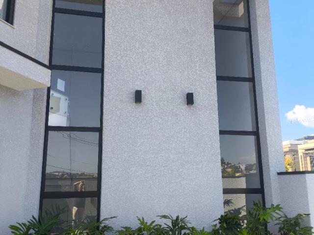 Casa / Sobrado Comercial para Venda em Santana de Parnaíba/SP Jaguari