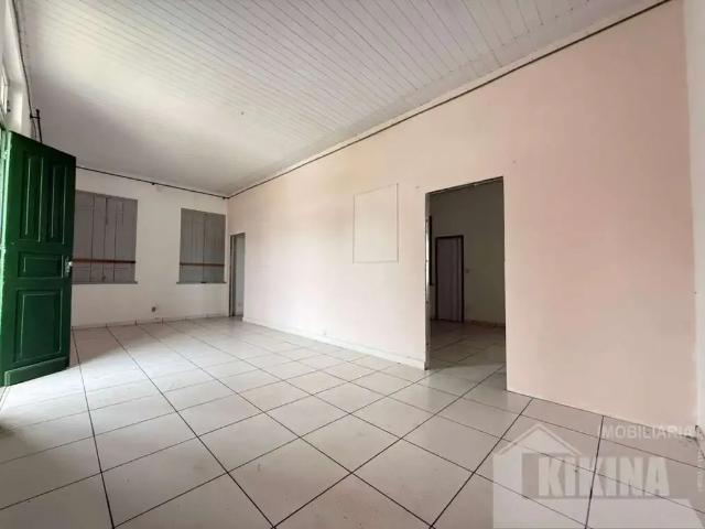 Casa / Sobrado Comercial para Venda em Ponta Grossa/PR Oficinas