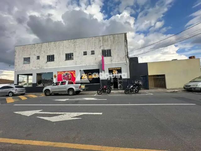 Casa / Sobrado Comercial para Venda em Ponta Grossa/PR Nova Rússia