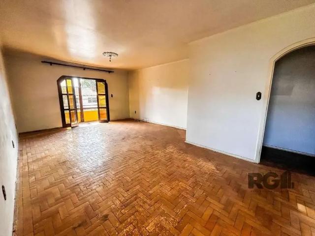 Casa / Sobrado Comercial para Venda em Porto Alegre/RS Cavalhada