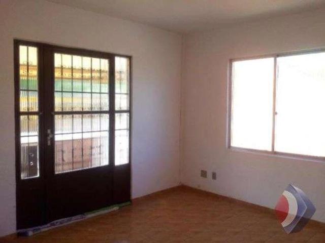 Casa / Sobrado Comercial para Venda em Porto Alegre/RS Camaquã 4 Quartos
