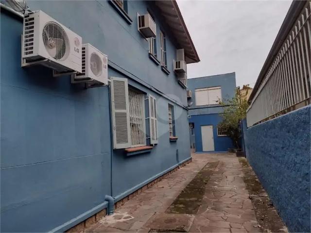 Casa / Sobrado Comercial para Venda em Porto Alegre/RS Auxiliadora 6 Quartos
