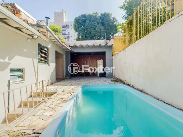 Casa / Sobrado Comercial para Venda em Porto Alegre/RS Azenha 3 Quartos