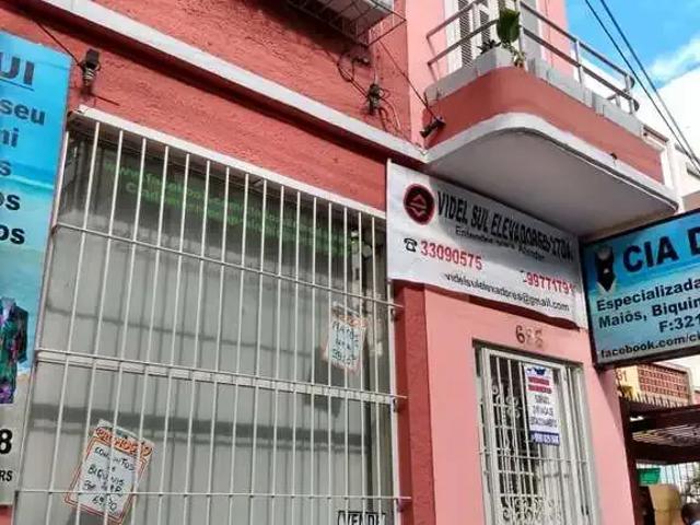 Casa / Sobrado Comercial para Venda em Porto Alegre/RS Farroupilha 1 Quartos