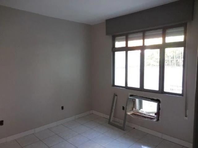 Casa / Sobrado Comercial para Venda em Porto Alegre/RS Floresta