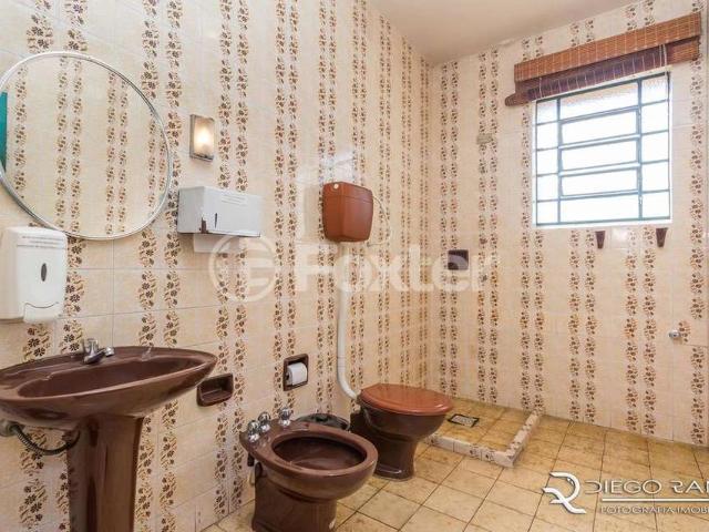 Casa / Sobrado Comercial para Venda em Porto Alegre/RS Floresta