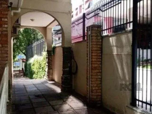 Casa / Sobrado Comercial para Venda em Porto Alegre/RS Floresta