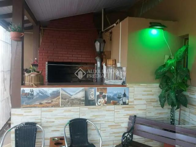 Casa / Sobrado Comercial para Venda em Porto Alegre/RS Hípica 1 Quartos