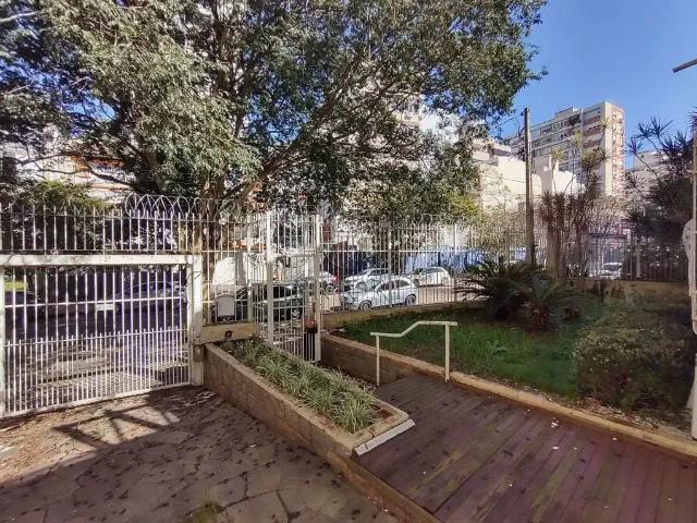 Casa / Sobrado Comercial para Venda em Porto Alegre/RS Independência