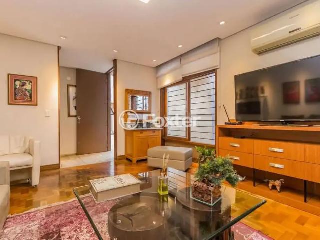 Casa / Sobrado Comercial para Venda em Porto Alegre/RS Jardim Botânico 3 Quartos