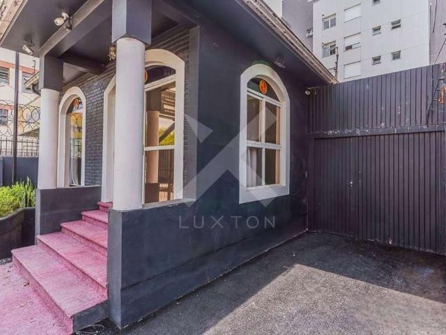 Casa / Sobrado Comercial para Venda em Porto Alegre/RS Jardim Botânico