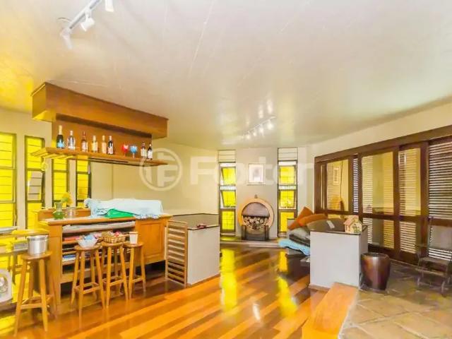 Casa / Sobrado Comercial para Venda em Porto Alegre/RS Nonoai 3 Quartos