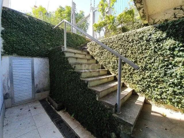 Casa / Sobrado Comercial para Venda em Porto Alegre/RS Passo da Areia
