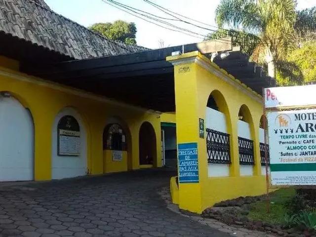 Casa / Sobrado Comercial para Venda em Porto Alegre/RS Vila Nova 22 Quartos