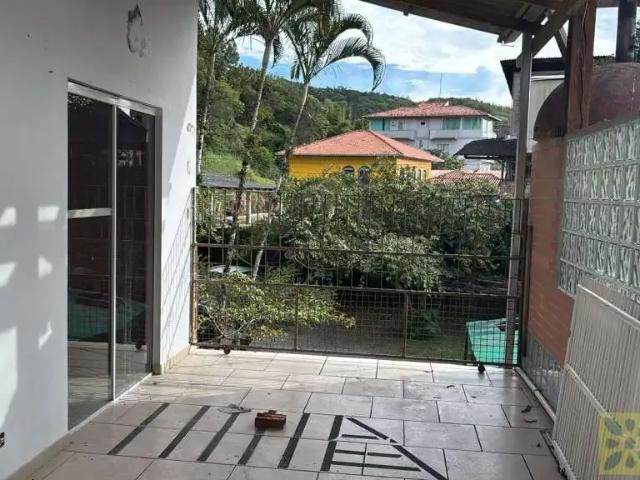 Casa / Sobrado Comercial para Venda em Porto Belo/SC Centro