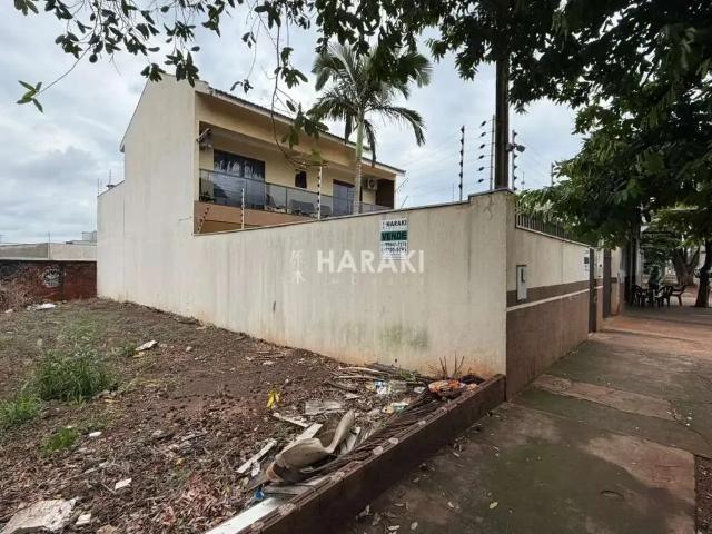 Casa / Sobrado Comercial para Venda em Paiçandu/PR Central 3 Quartos