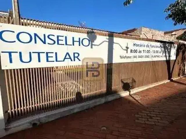 Casa / Sobrado Comercial para Venda em Paraíso do Norte/PR Centro