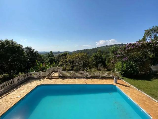 Casa / Sobrado Comercial para Venda em Pedra Bela/SP Campestre