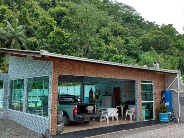 Casa / Sobrado Comercial para Venda em Penha/SC Gravatá 3 Quartos