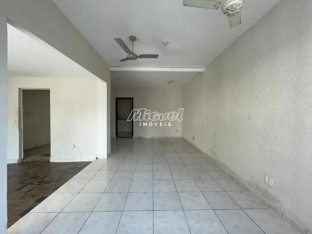 Casa / Sobrado Comercial para Venda em Piracicaba/SP Centro 4 Quartos