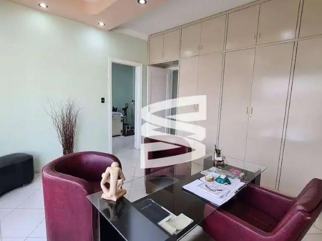 Casa / Sobrado Comercial para Venda em Piracicaba/SP Centro 4 Quartos