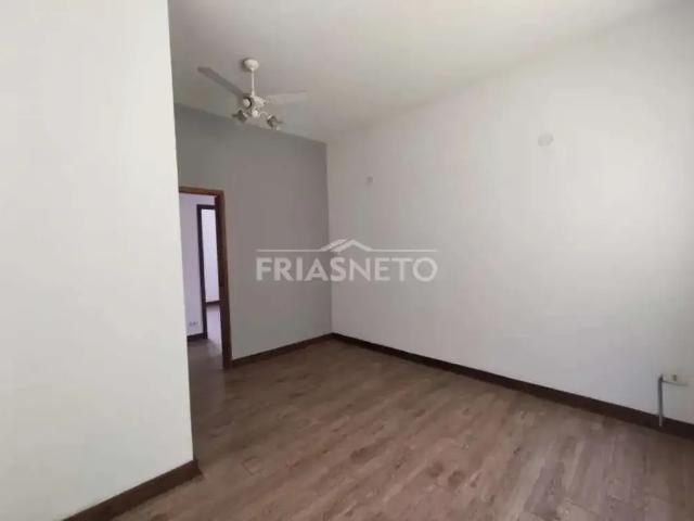 Casa / Sobrado Comercial para Venda em Piracicaba/SP Centro 3 Quartos
