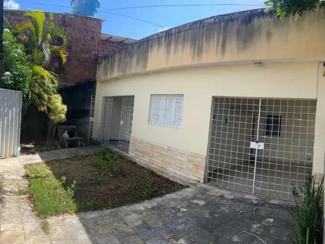 Casa / Sobrado Comercial para Venda em Recife/PE Santo Amaro 3 Quartos