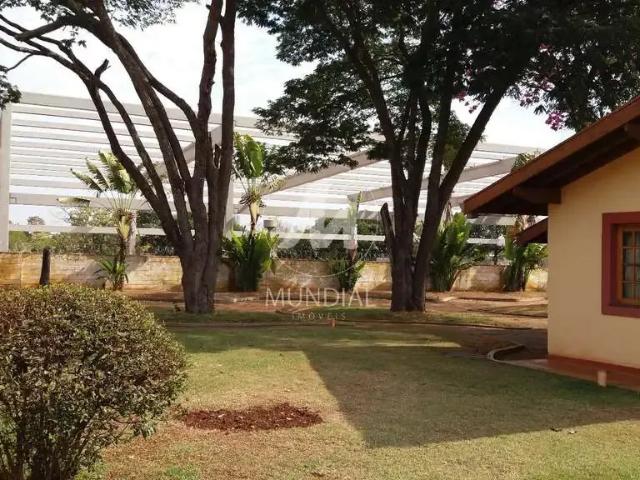 Casa / Sobrado Comercial para Venda em Ribeirão Preto/SP Recreio Anhangüera 3 Quartos