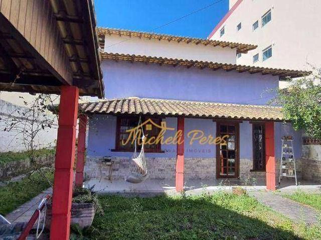 Casa / Sobrado Comercial para Venda em Rio das Ostras/RJ Novo Rio das Ostras 4 Quartos