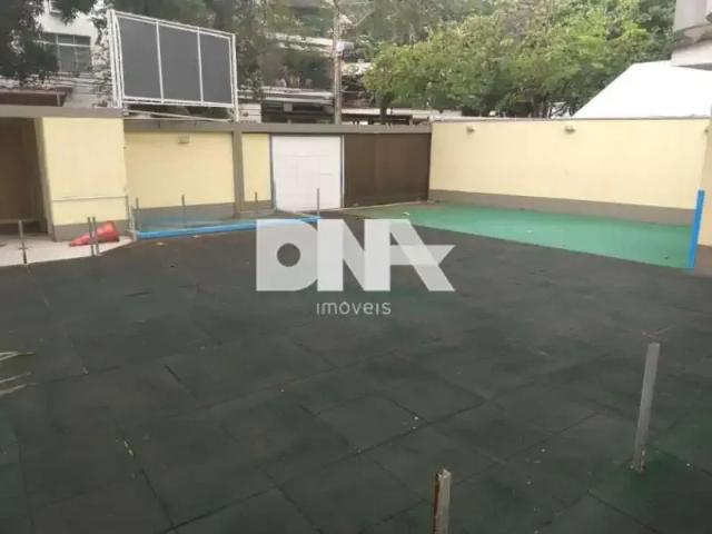 Casa / Sobrado Comercial para Venda em Rio de Janeiro/RJ Barra da Tijuca 5 Quartos