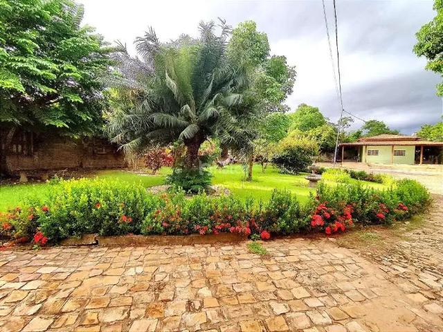 Casa / Sobrado Comercial para Venda em Teresina/PI Todos os Santos 4 Quartos