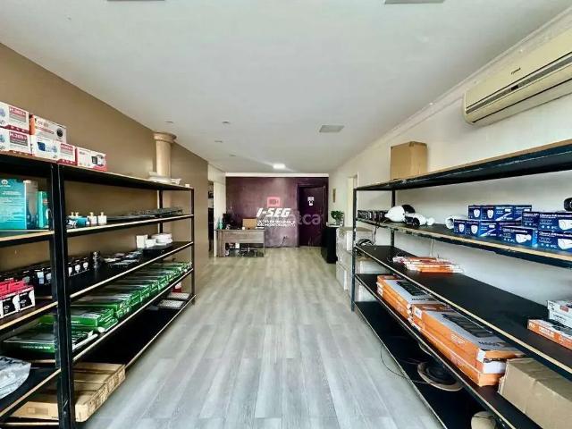 Casa / Sobrado Comercial para Venda em Teresina/PI Cristo Rei 4 Quartos