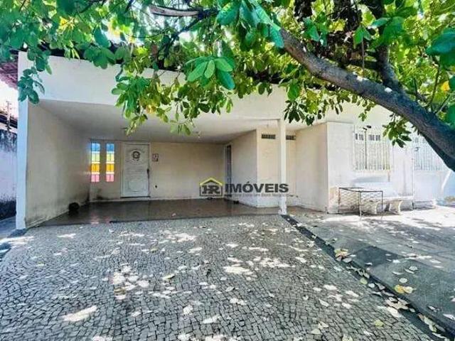 Casa / Sobrado Comercial para Venda em Teresina/PI Ininga 5 Quartos