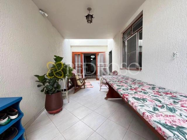 Casa / Sobrado Comercial para Venda em União da Vitória/PR Centro 5 Quartos