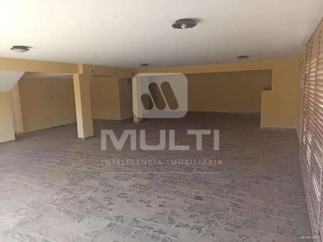 Casa / Sobrado Comercial para Venda em Uberlândia/MG Centro