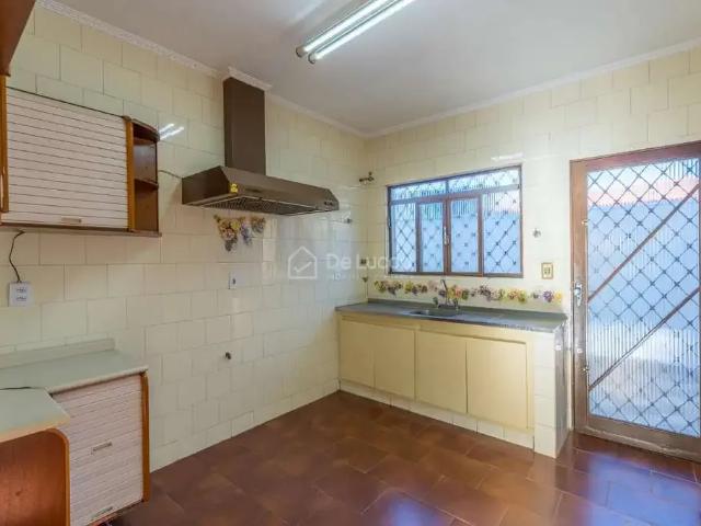 Casa / Sobrado Comercial para Venda em Valinhos/SP Vila Anhangüera 4 Quartos