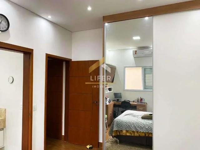 Casa / Sobrado Comercial para Venda em Valinhos/SP Jardim das Palmeiras 3 Quartos